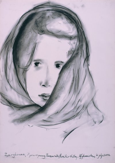 Zarghoona, Panshir Vallei, Afghanistan, 4 juli 2002 (houtskool op papier) door Jacob Sutton