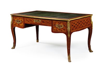 Laat Louis XV bureau plat, derde kwart van de 18e eeuw door Jacques (attr. to) Birckle