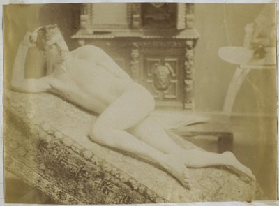 Studie van een mannelijk naaktmodel, liggend door Jacques Lalaing (attributed to)