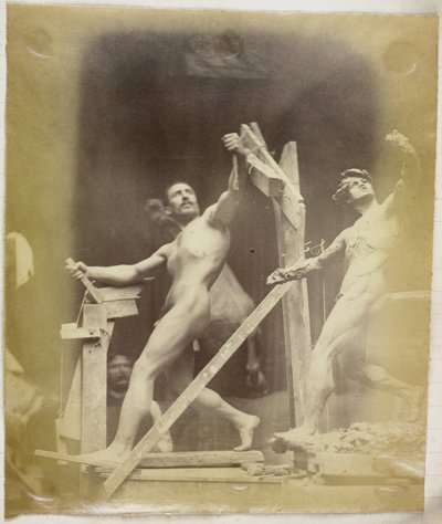 Studie van een mannelijk naaktmodel met de hand in een stellage, van opzij gezien en naast een gipsmodel in dezelfde pose door Jacques Lalaing (attributed to)