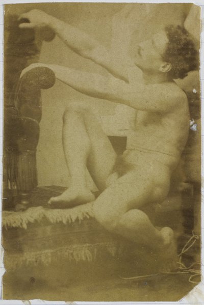 Studie van een mannelijk naaktmodel, zittend en van opzij gezien door Jacques Lalaing (attributed to)