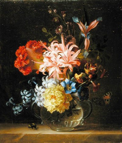 Stilleven van Bloemen in een Glazen Vaas, met een Hommel en een Vlinder door Jakob Bogdani or Bogdany