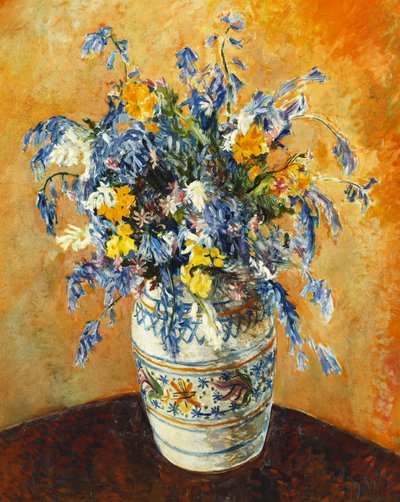Blauwe Klokjes en Narcissen in een Versierde Vaas door James Bolivar Manson