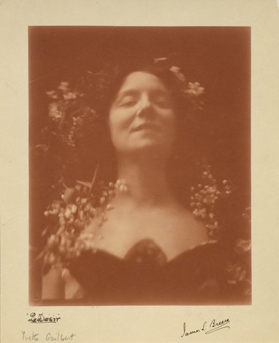 "Le Desir": portret van Yvette Guilbert door James L. Breese