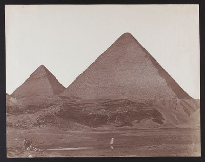 Egypte. Gizeh. Piramiden van Cheops en Chefren door James Robertson