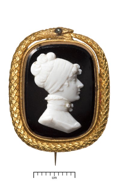 Dood van prinses Charlotte gouden herdenkingsbroche, ca. 1817 (zwart & wit glas in goud met diamant) door James Tassie