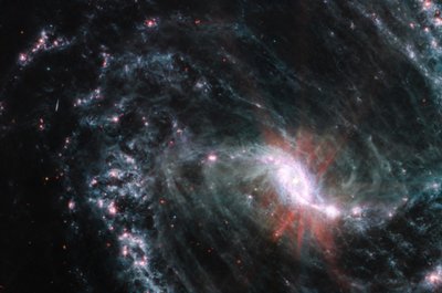 NGC 1365 (MIRI Beeld) door James Webb Space Telescope (NASA)