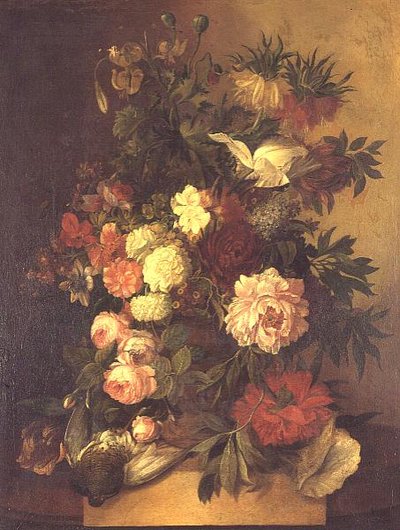 Pioenen, rozen en andere bloemen in een urn door Jan van Os