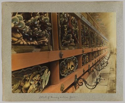 Detail van de omheining van Tōshō-gū, Nikko, Japan door Japanese Photographer