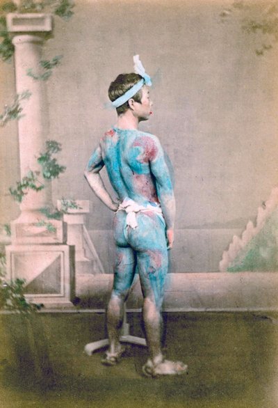 Portret van een Bruidegom met traditionele Japanse Irezumi-tatoeages, ca. 1882 (handgekleurde albuminefoto) door Japanese Photographer