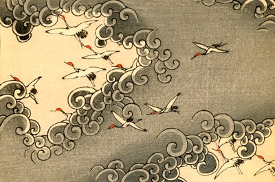 Kranen vliegen in grijze wolken door Japanese School