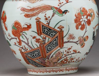 Grote flesvaas, versierd in Holland in de Imari-stijl, Ko-Imari, eind 17e eeuw (detail) door Japanese School