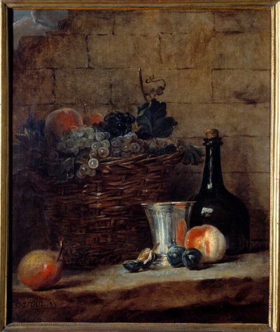 Mand met witte en zwarte druiven, zilveren beker en fles door Jean Baptiste Simeon Chardin