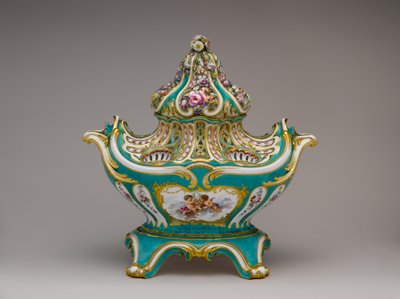 Sevres potpourri vaas door Jean Claude Duplessis