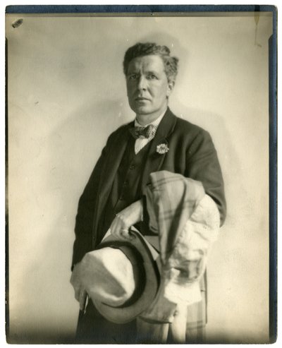 John Cowper Powys Llewelyn Powys, c.1905-40 door Jessie Tarbox Beals
