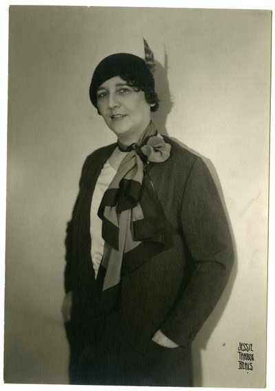 Mary Holder, Chicago, voor Mary