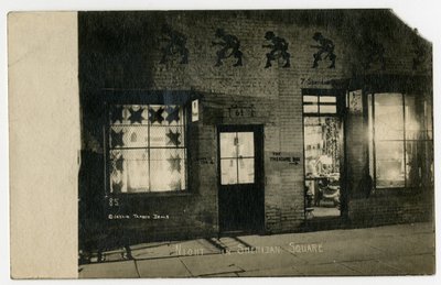 Nacht in Sheridan Square, Greenwich Village, New York, VS, ca. 1918-19 door Jessie Tarbox Beals
