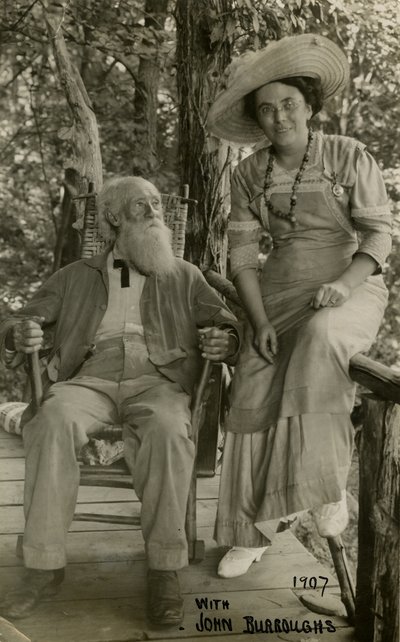 Met John Burroughs 1907 door Jessie Tarbox Beals
