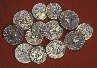 Een schat aan sikkels, Herodiaans Jeruzalem, c.66-70 n.Chr. (zilver) door Jewish School
