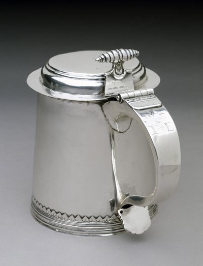 Bierpul, ca. 1692-1734 door Johannis Nys