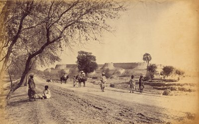 Peshawur Fort en omgeving, vanuit de gevangenis door John Burke