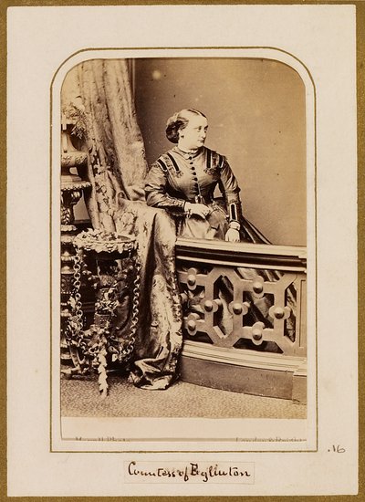  door John Jabez Edwin Mayall