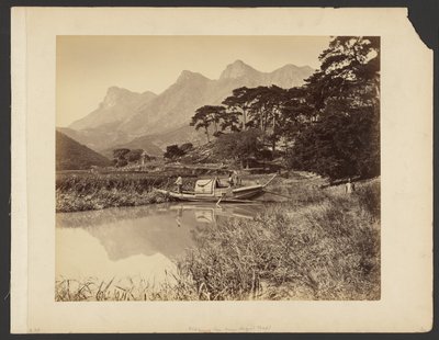  door John Thomson