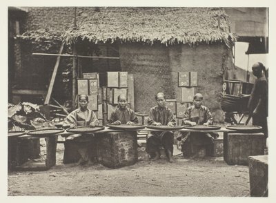 Theeplukken in Canton door John Thomson
