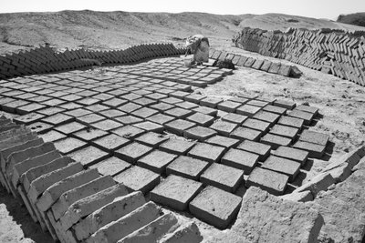 Baksteenfabrieken in Rajasthan, India, 2016 (foto) door Jon Nicholson