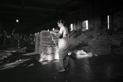Jutefabriek, Kolkata, India, 2017 (foto) door Jon Nicholson
