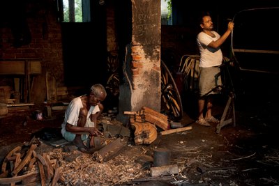 Riksjarijders, Kolkata, 2009 (foto) door Jon Nicholson