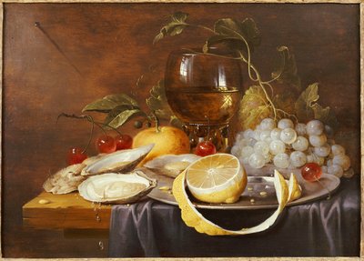 Een roemer, een gepelde halve citroen op een tinnen bord, oesters, kersen en een sinaasappel op een gedekte tafel door Joris van Son