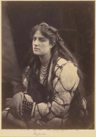  door Julia Margaret Cameron
