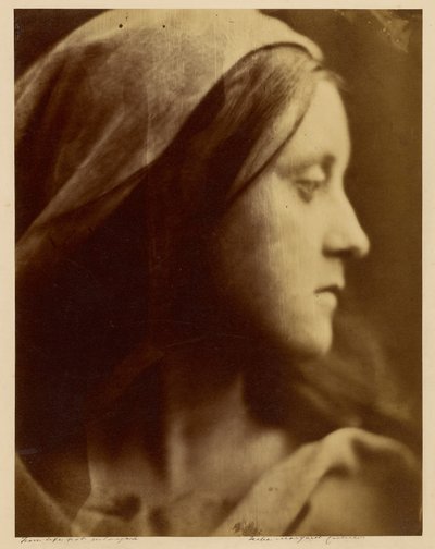 [Studie voor een Heilige Familie]. door Julia Margaret Cameron