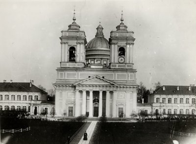 De Drie-eenheidskathedraal van het Sint-Alexander Nevski Klooster in Sint-Petersburg, 1910s door Karl Karlovich Bulla