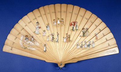Een grote houten Brise waaier beschilderd met groepen kinderen bij verschillende bezigheden door Kate Greenaway