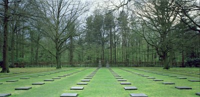 Vladslo Duitse Militaire Begraafplaats door Käthe Kollwitz