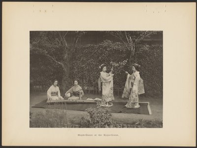 Esdoorn-dans bij de Koyo-Kwan door Kazumasa Ogawa
