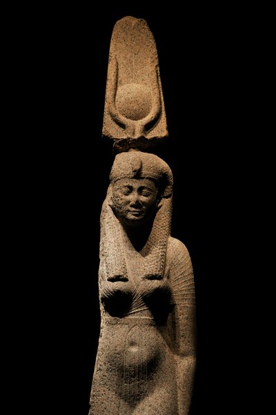 Cleopatra; De zoektocht naar de laatste koningin van Egypte; Tentoonstellingscatalogus; pagina 107; Cleopatra, 2011 (foto) door Kenneth Garrett