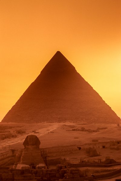 Oude Koninkrijk van Egypte; Piramide van Khafre en Sfinx; Gizeh; Egypte door Kenneth Garrett