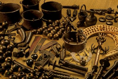 Nahal Mishmar cache van 429 objecten gevonden in grot, 5500 jaar oud, nabij Dode Zee, Israël door Kenneth Garrett