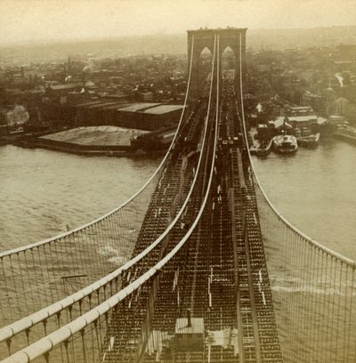 Brooklyn vanaf een van de torens van de hangbrug, New York, VS door Kilburn Brothers