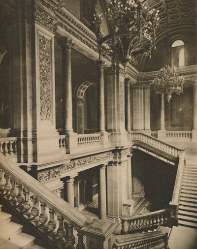 Marmeren balustrades van de trap in het Ministerie van Buitenlandse Zaken, ca. 1935 door King