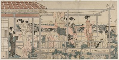 Vrouwen hangen wasgoed te drogen op een balkon door Kitagawa Utamaro