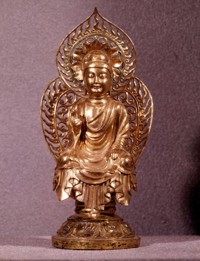 Koreaanse kunst: Boeddha beeldje in goud. Silla periode, 8e-10e eeuw. Nationaal Museum van Korea door Korean School