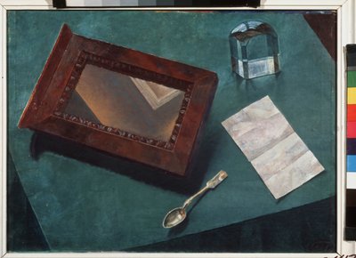 Stilleven met spiegel door Kuzma Sergeevich Petrov Vodkin