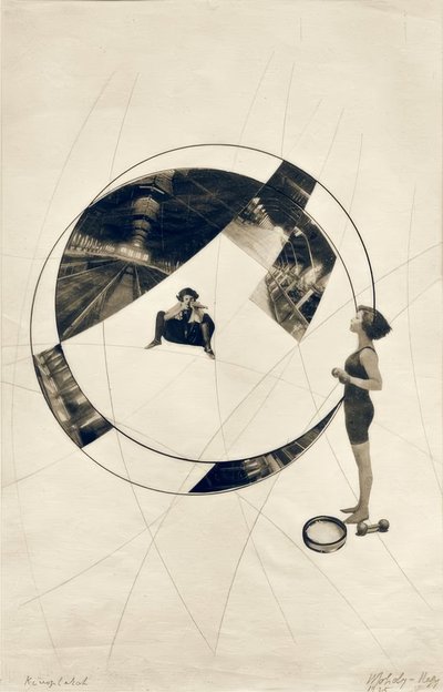 Moord op de Rails (Heb Uw Naaste Lief) door Laszlo Moholy Nagy