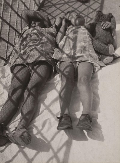 Siësta, 1926 door Laszlo Moholy Nagy