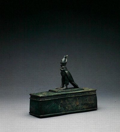 Valkenrelikwie door Late Period Egyptian