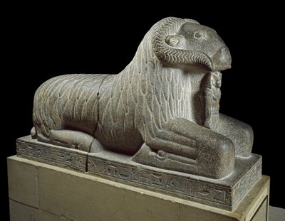 Beeld van de ram van Amon, ca. 680 v.Chr. door Late Period Egyptian